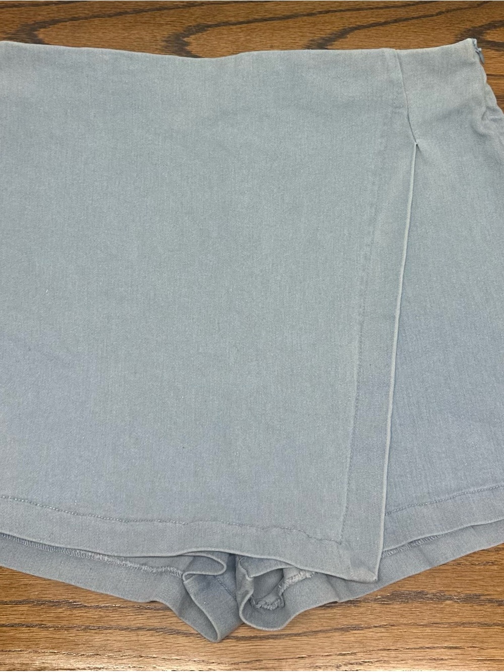 Jealous Tomato Women’s Large Light Blue Wrap-Front Skort